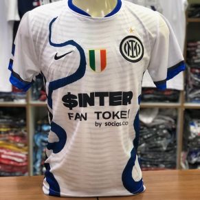 Camiseta do inter de Milão atacado